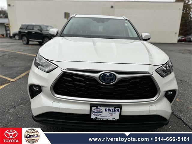 used 2020 Toyota Highlander Hybrid car