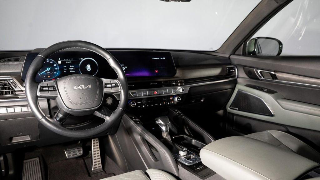 used 2024 Kia Telluride car, priced at $45,463
