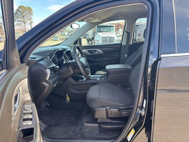 used 2019 Chevrolet Traverse car, priced at $18,981