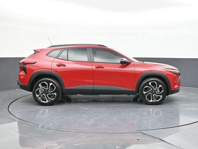 new 2026 Chevrolet Trax car, priced at $28,650
