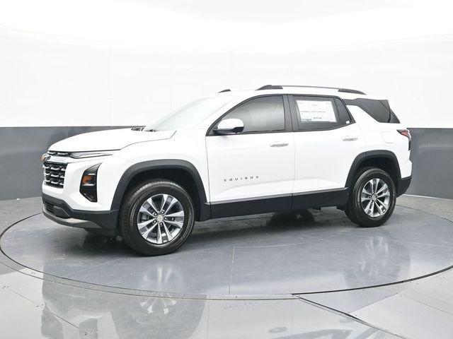 new 2026 Chevrolet Equinox car, priced at $33,663