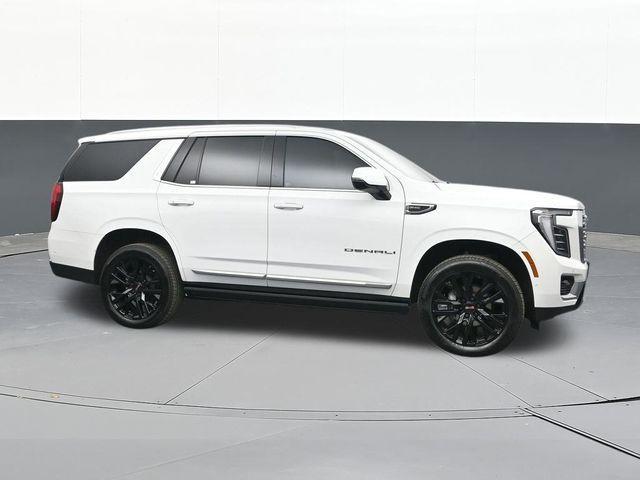 used 2025 GMC Yukon car, priced at $82,981