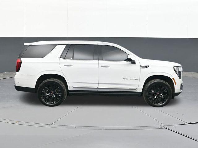 used 2025 GMC Yukon car, priced at $82,981
