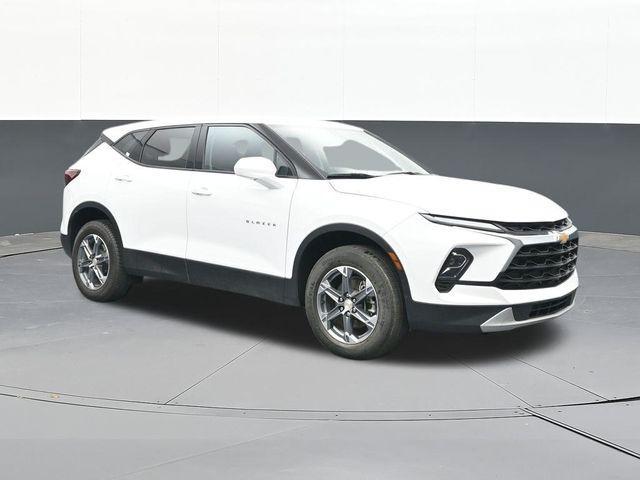 used 2024 Chevrolet Blazer car, priced at $23,305