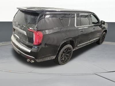 used 2021 GMC Yukon XL car, priced at $45,981