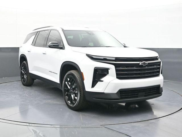 new 2026 Chevrolet Traverse car, priced at $43,278
