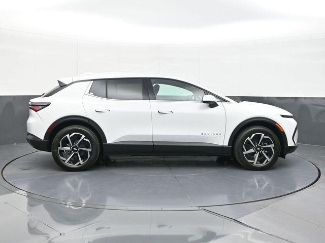 new 2026 Chevrolet Equinox EV car, priced at $31,082