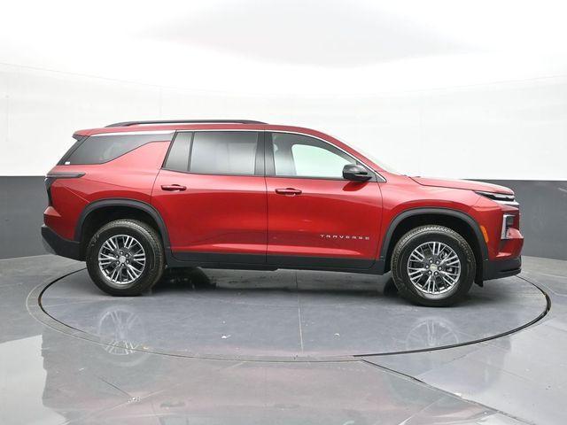 new 2026 Chevrolet Traverse car, priced at $43,716