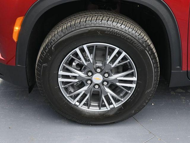 new 2026 Chevrolet Traverse car, priced at $43,716