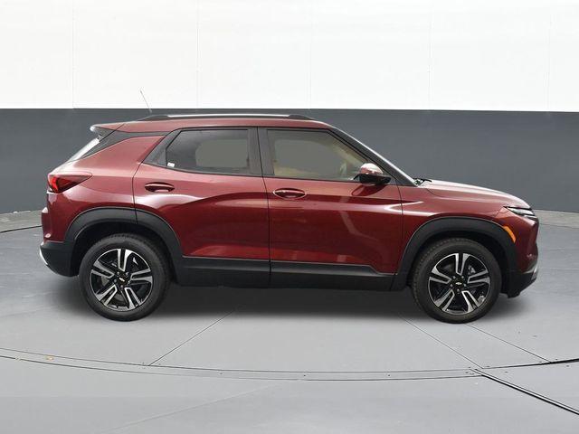 used 2025 Chevrolet TrailBlazer car, priced at $22,000