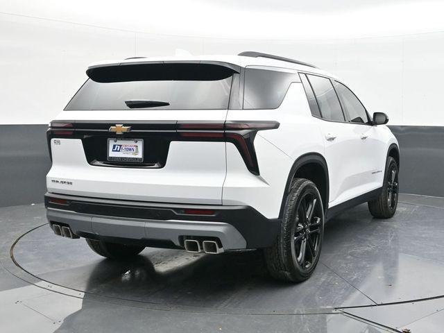 new 2026 Chevrolet Traverse car, priced at $46,104