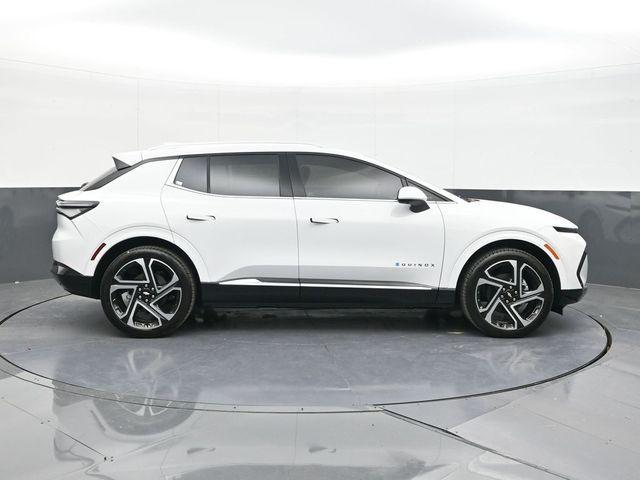 new 2026 Chevrolet Equinox EV car, priced at $37,300
