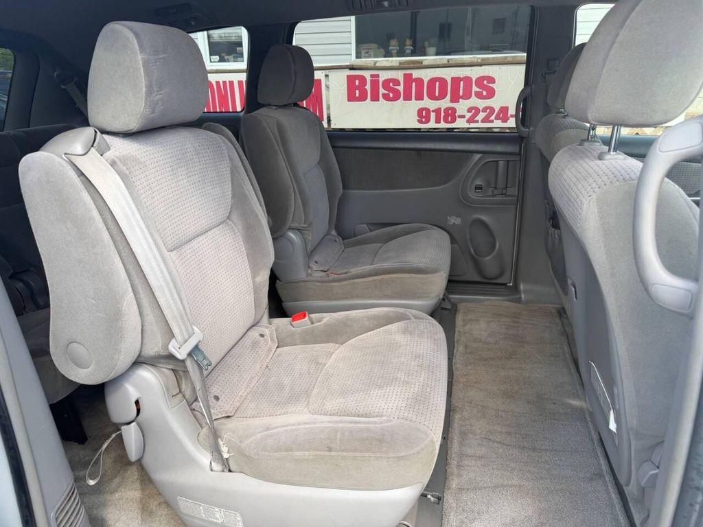 used 2006 Toyota Sienna car, priced at $6,488