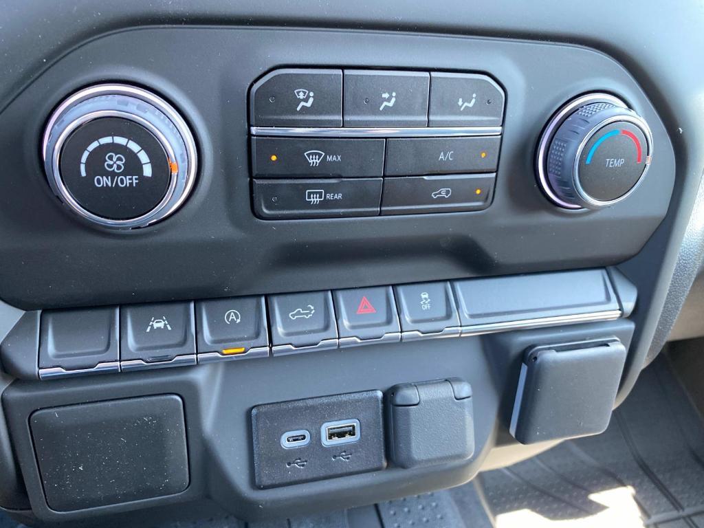 used 2025 Chevrolet Silverado 1500 car, priced at $50,109