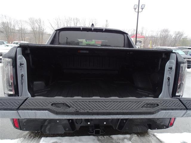 new 2025 GMC HUMMER EV Pickup car, priced at $105,110