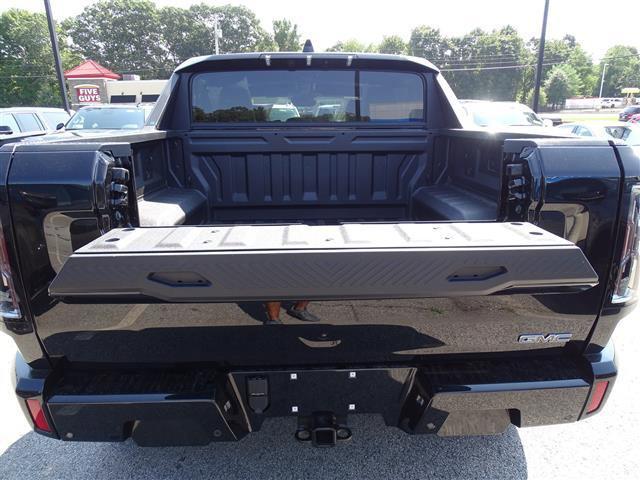 new 2025 GMC HUMMER EV Pickup car, priced at $104,980