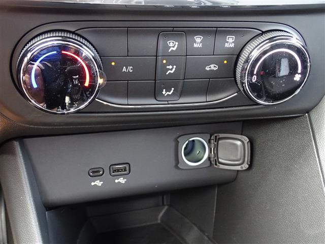 used 2025 Buick Encore GX car, priced at $28,425