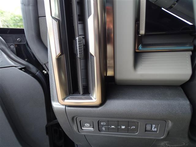 new 2025 GMC HUMMER EV SUV car, priced at $110,280