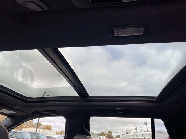 used 2022 GMC Yukon car, priced at $48,995