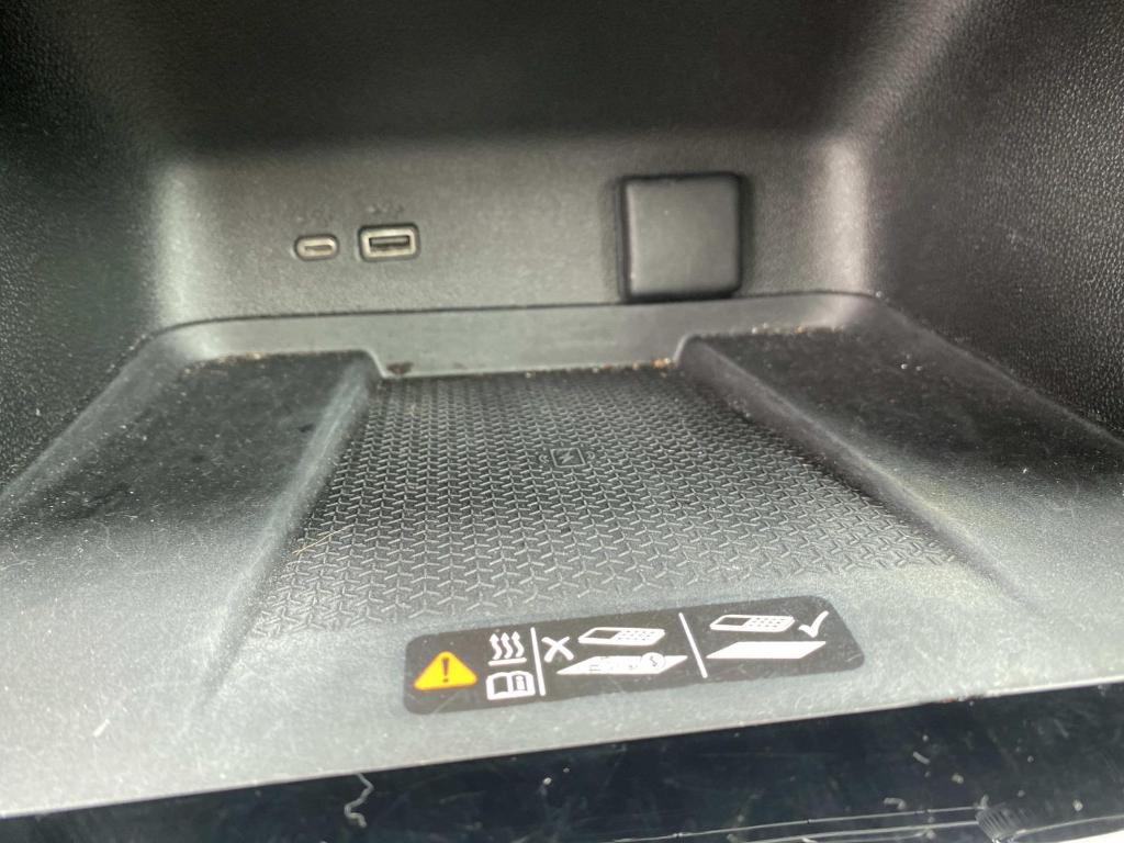 used 2025 Chevrolet Traverse car, priced at $48,995