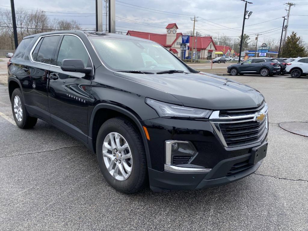 used 2024 Chevrolet Traverse Limited car, priced at $31,995