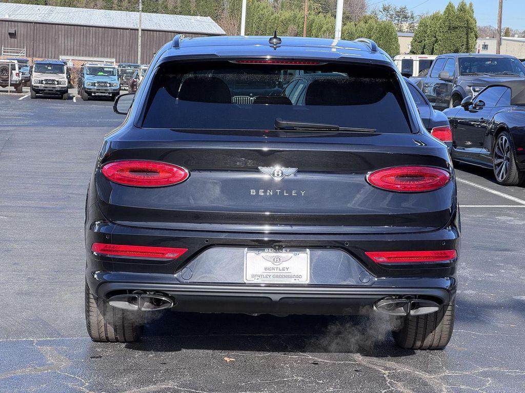 new 2025 Bentley Bentayga car