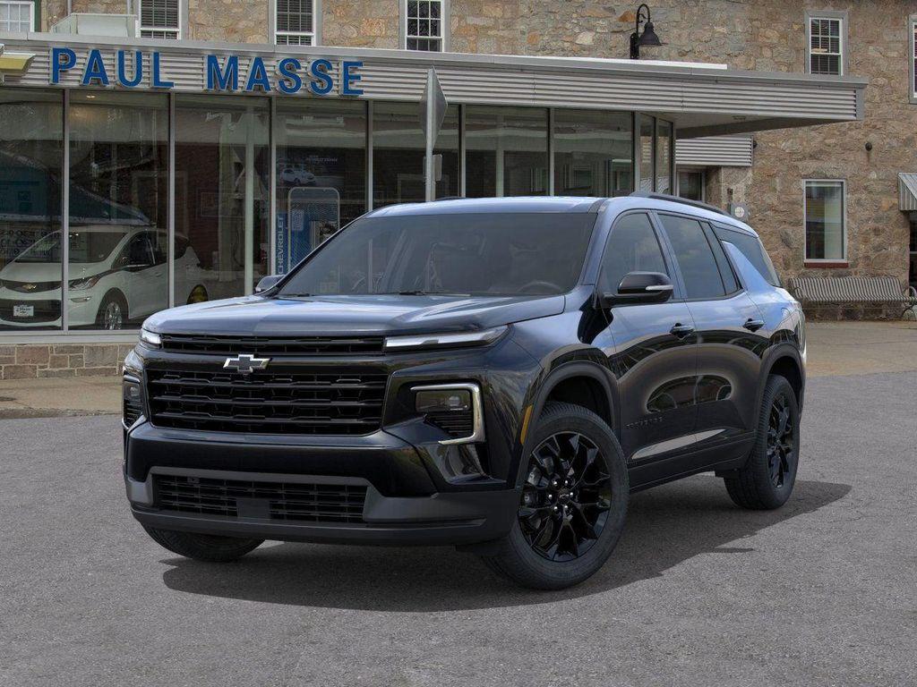 new 2026 Chevrolet Traverse car, priced at $47,305