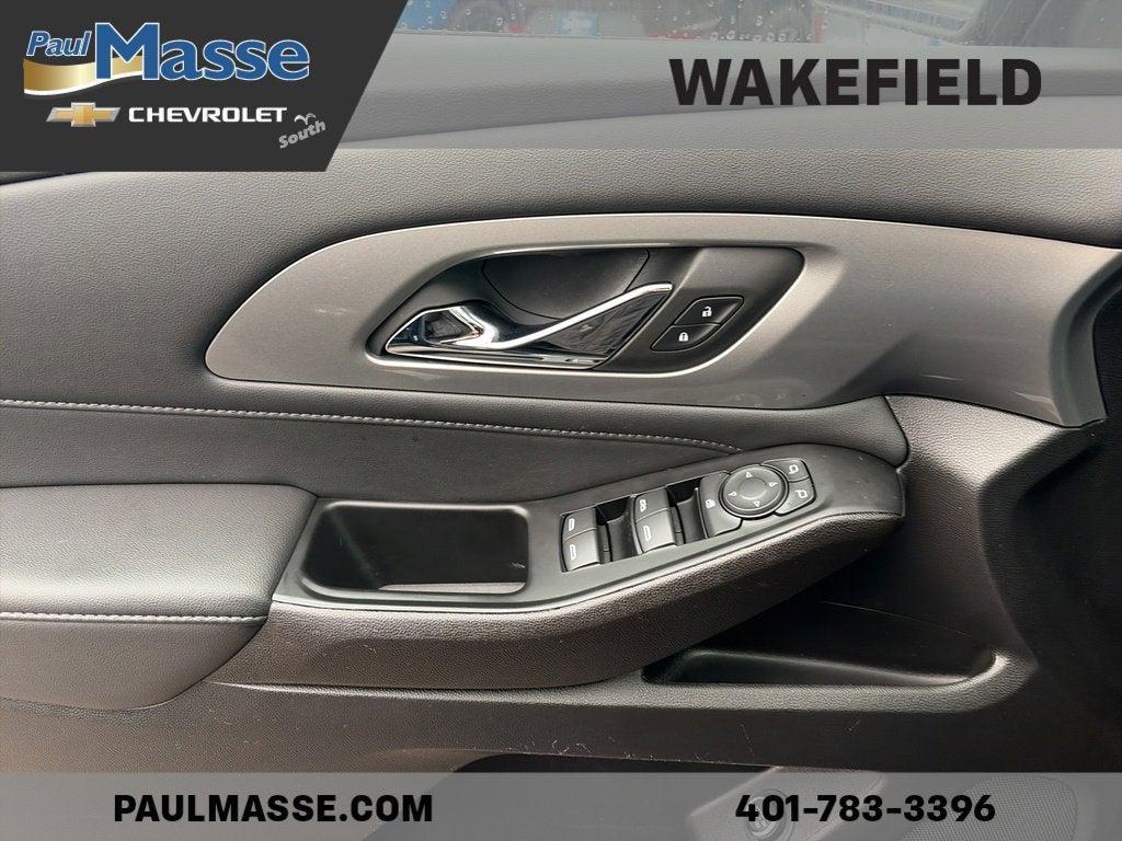 used 2023 Chevrolet Traverse car, priced at $24,988