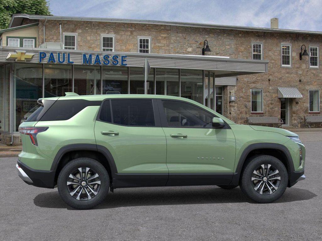 new 2026 Chevrolet Equinox car, priced at $33,810