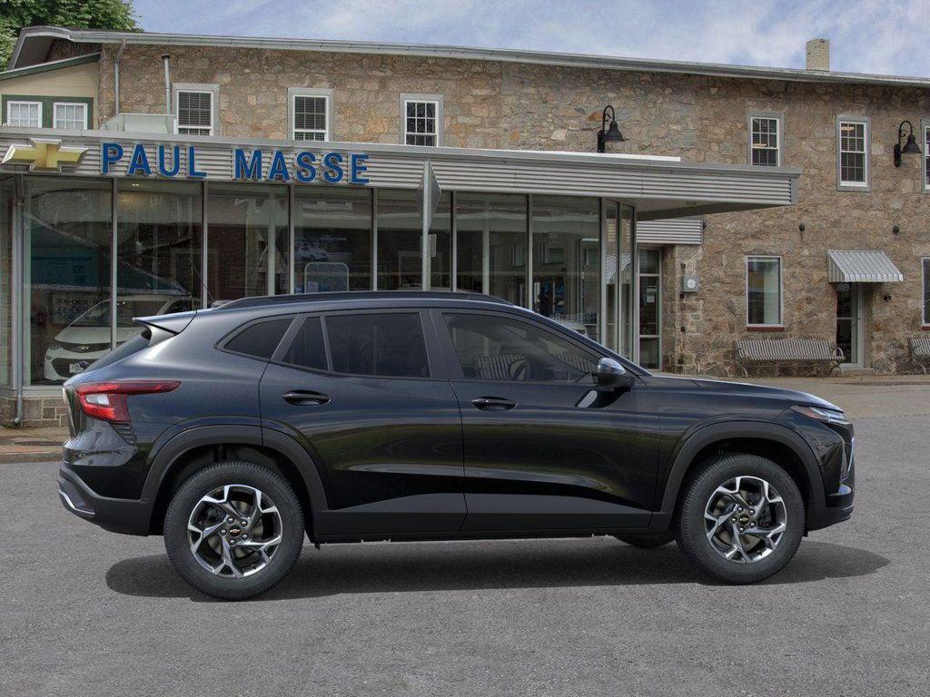 new 2026 Chevrolet Trax car, priced at $25,885