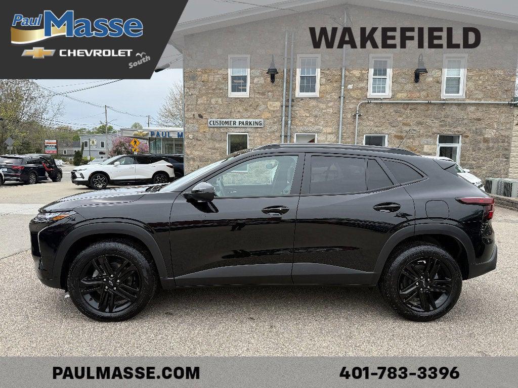 used 2025 Chevrolet Trax car, priced at $23,387