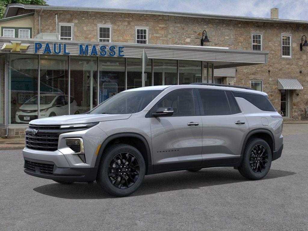new 2026 Chevrolet Traverse car, priced at $44,404