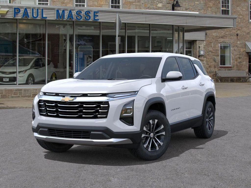 new 2026 Chevrolet Equinox car, priced at $31,810