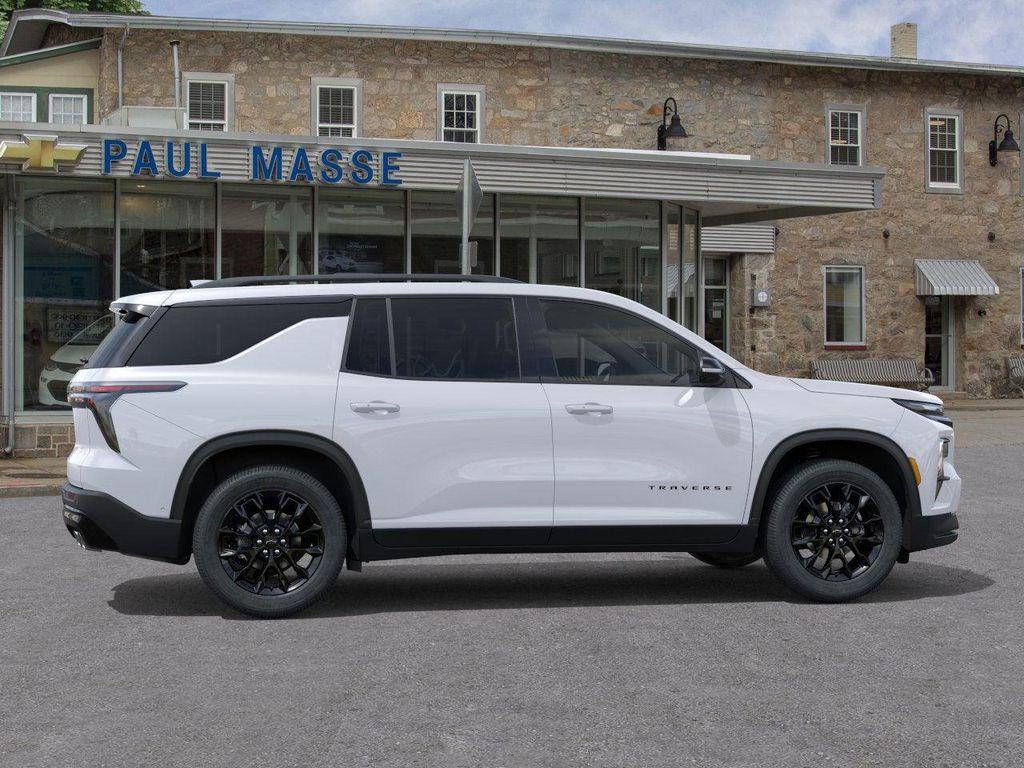 new 2026 Chevrolet Traverse car, priced at $47,805