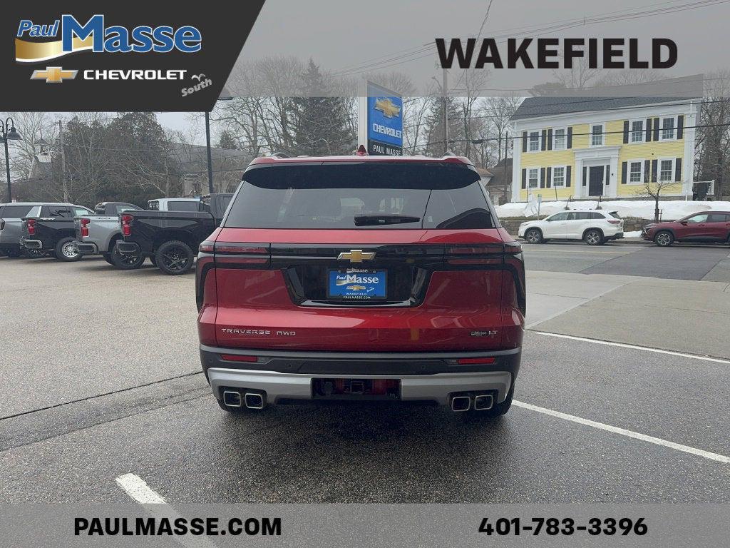 used 2024 Chevrolet Traverse car, priced at $31,688