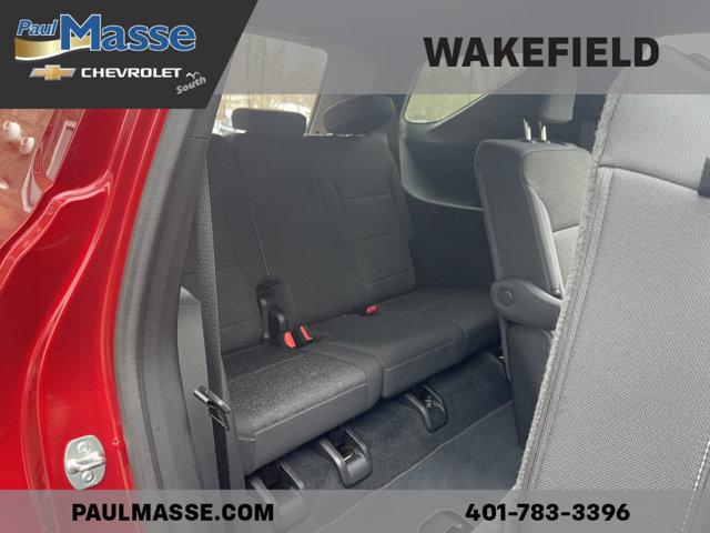 used 2024 Chevrolet Traverse car, priced at $32,187