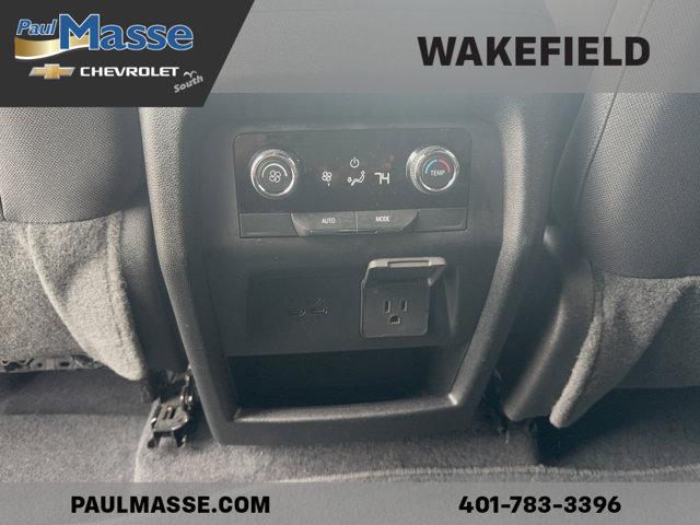 used 2024 Chevrolet Traverse car, priced at $32,187