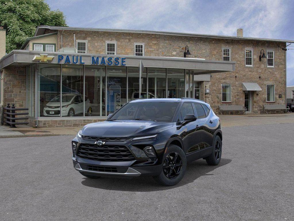 new 2025 Chevrolet Blazer car, priced at $38,640