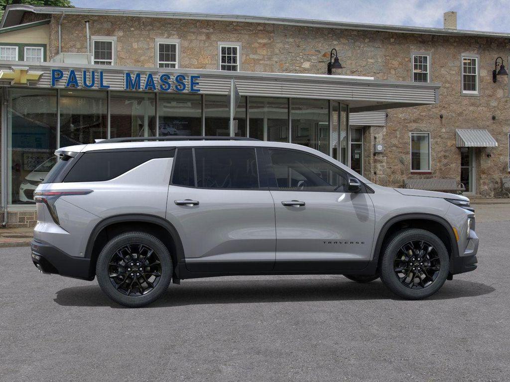new 2026 Chevrolet Traverse car, priced at $47,704