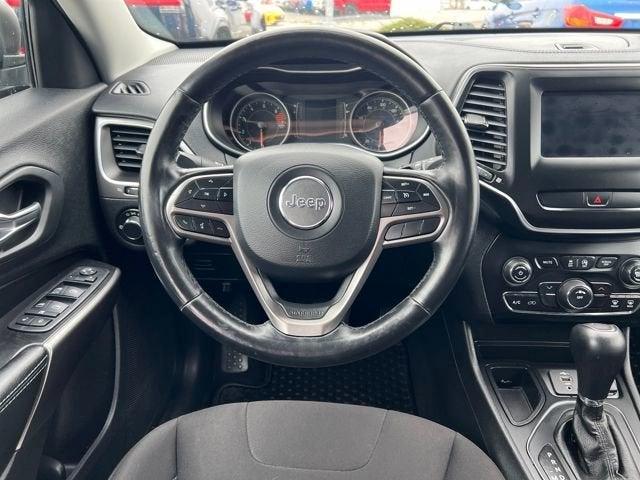 used 2020 Jeep Cherokee car, priced at $17,491