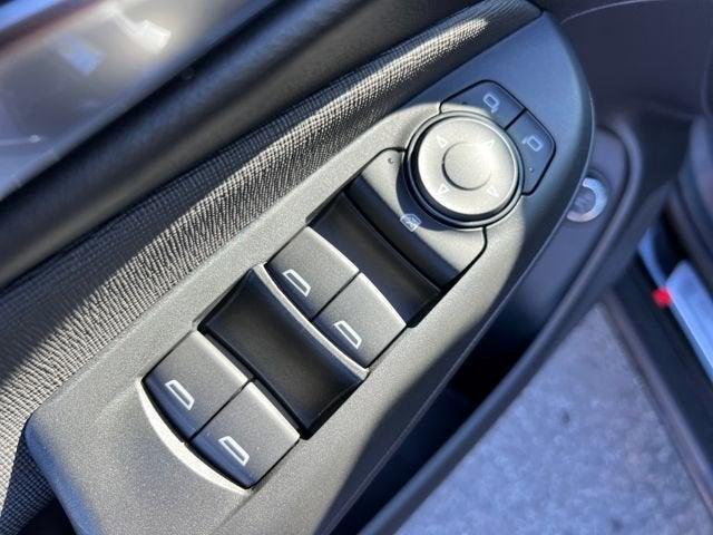 new 2025 Buick Envista car, priced at $28,785