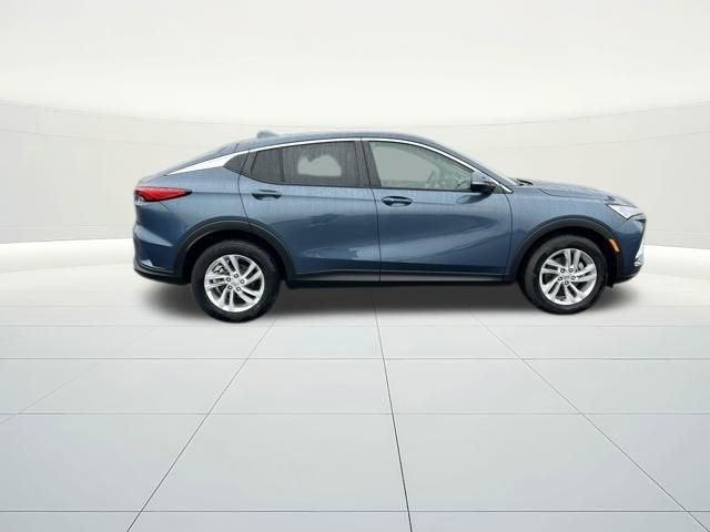 new 2025 Buick Envista car, priced at $25,375