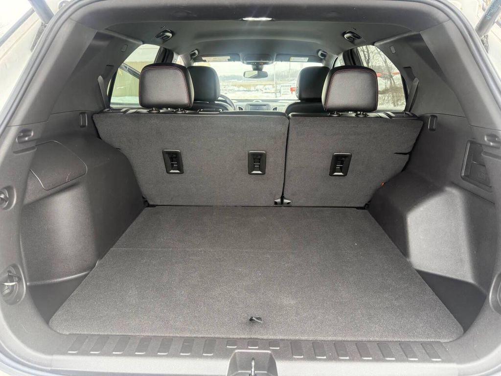 used 2023 Chevrolet Equinox car, priced at $20,999