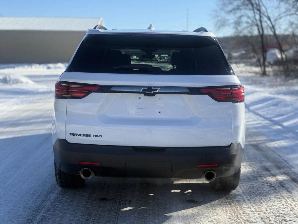 used 2023 Chevrolet Traverse car, priced at $25,999