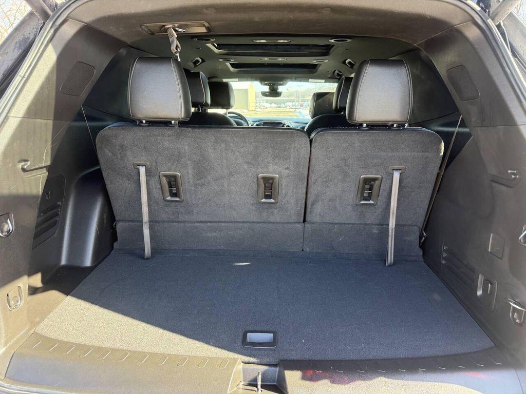 used 2022 Chevrolet Traverse car, priced at $30,999