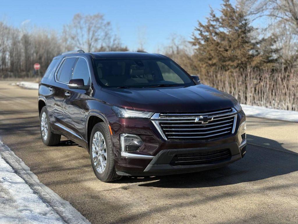 used 2023 Chevrolet Traverse car, priced at $30,999