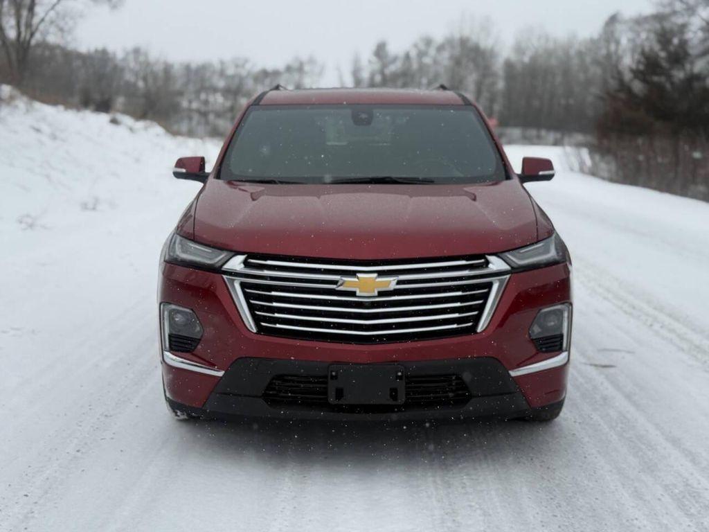 used 2023 Chevrolet Traverse car, priced at $31,499