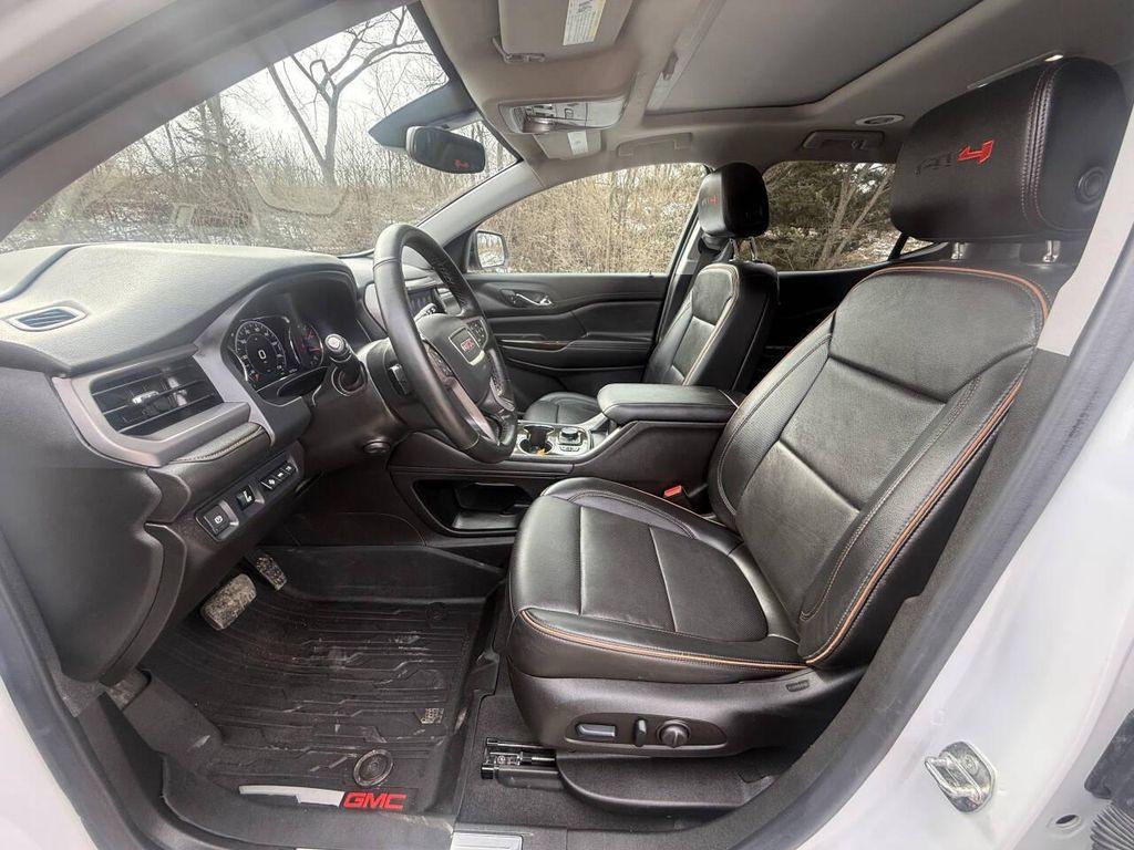 used 2023 GMC Acadia car, priced at $25,999
