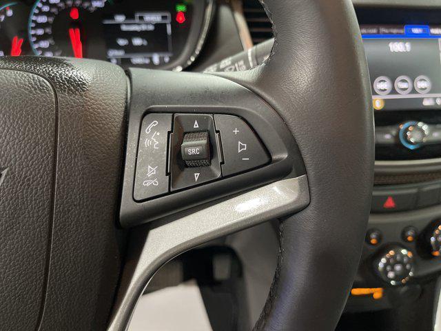 2022 Mosaic Black Metallic Chevrolet Trax