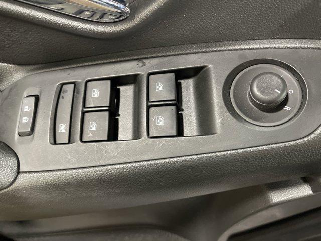2022 Mosaic Black Metallic Chevrolet Trax